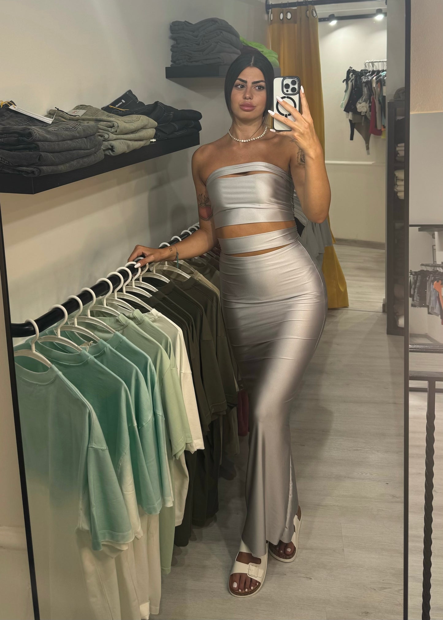 Dress Dubai