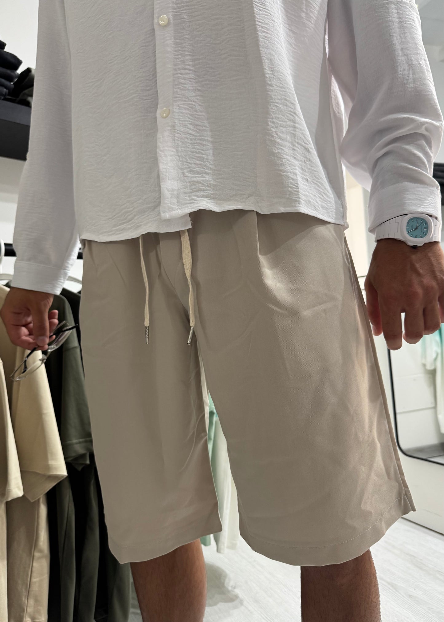 Pantaloncino elegant beige